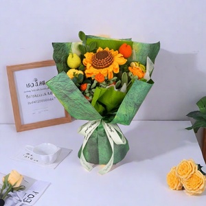 Bouquet di fiori all'uncinetto prodotto finito fatto a mano rosa giglio per anniversario <span class=keywords><strong>compleanno</strong></span> <span class=keywords><strong>regalo</strong></span> filato per sempre giorno della <span class=keywords><strong>fidanzata</strong></span> - Product Image 4
