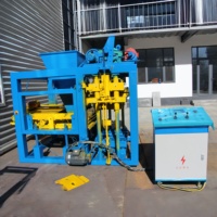 Machine de formage de briques mécanique QTJ4-25 pour la production de blocs creux en béton, de briques pleines et de blocs emboîtables
