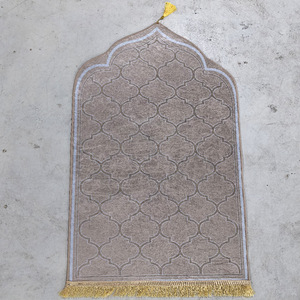 Tapis de prière commercial moderne Lanztop en polyester à poils ras, lavable en machine, personnalisé, fabriqué directement en usine, avec revêtement PVC - Product Image 4