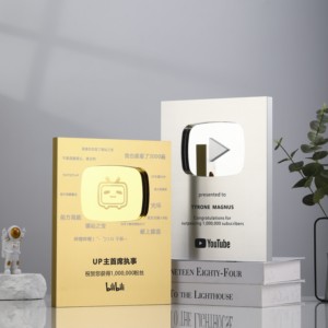 Targa Identificativa in Alluminio 3D Logo Medaglie Oro Argento Pulsante <span class=keywords><strong>Play</strong></span> <span class=keywords><strong>Youtube</strong></span> Premi per Iscritti Regalo Aziendale Souvenir Personalizzato - Product Image 4