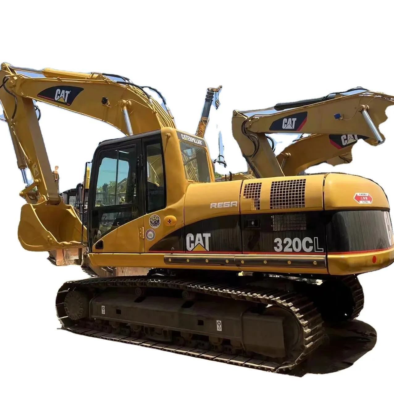 ماكينة حفر مستعملة وبحالة جيدة CAT320C مستوردة من اليابان للبيع