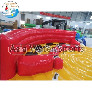 Tubo Inflable Remolcable para 8 Personas, Diseño OVNI, para Esquí Acuático Comercial en Parques Acuáticos y Playas - Product Image 3
