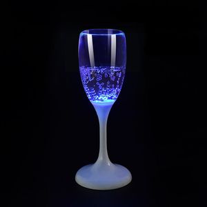Flûtes à champagne LED lumineuses activées par le liquide, en plastique de qualité alimentaire, pour mariage, toast, boissons, cadeau de fête pour la mariée et le couple - Product Image 3