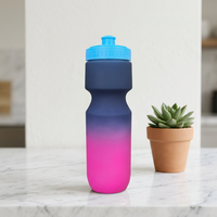 Bouteille d'eau de cyclisme personnalisée en plastique LDPE PE de 700 ml, sans BPA et saine, bouteille d'eau à presser pour vélo, pour les voyages