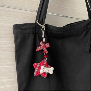 Pendentif chaton étoile à carreaux rouges en tissu, breloque de sac, ornement de téléphone portable, style Ins - Product Image 3