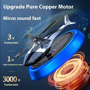 Cao cấp người đàn ông trong xe trung tâm giao diện điều khiển trang trí nguồn cung cấp năng lượng mặt trời xoay máy bay Nước hoa xe hương liệu trang trí làm giấy - Product Image 3