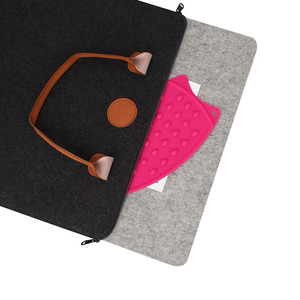 Tapis de pressage pour quilting Betta 24" x 17" en 100% laine, gris écologique 9" x 9" d'épaisseur 0,5 pouce pour le quilting et le repassage - Product Image 3