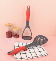 Ensemble d'ustensiles de cuisine en nylon : Spatule de cuisson, Cuillère à soupe, Outils de cuisine domestiques en nylon