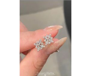 Xinfly Trendy 18K Gold and Natural Diamond Lotus <b>Stud</b> <b>Earrings</b> New Design Woman <b>Fine</b> Jewelry for Wedding Occasions - Product Image 1