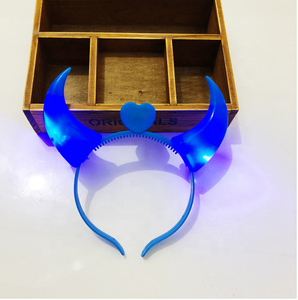 2020 Adulte Enfants Enfants Démon Rouge Corne De Boeuf Cheveux Cerceau Enveloppé Dans Un Tissu Élastique Bandeau Avec LED pour la Fête De Noël Costume cosplay - Product Image 1