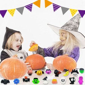 Jouets Mochi Squishy Thème Halloween Mignons Kawaii Mini Doux Anti-stress à Presser Fantôme Chauve-souris Jouet de Décompression Cadeau de Fête pour Garçon et Fille - Product Image 4