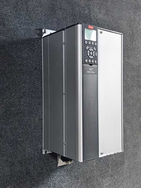 131B4206 FC-102P1K5T4E20H2X Danfoss VFD Drive 1.5kW Inverter Danfoss 220V 380V IP20/IP54/IP55/IP66 Variable Frequency Drive