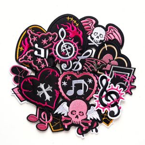 Patch thermocollant tendance motif note de musique, cœur, ailes, crâne, noir, rose, couteau pour décoration personnalisée - Product Image 5
