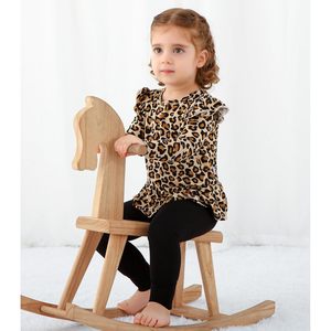 Conjunto de Ropa para Bebés Niñas al por Mayor, Top de Manga Larga con Estampado de Leopardo y Volantes, con Pantalones Negros, Ropa Transpirable de Algodón y Fibra de Bambú - Product Image 6