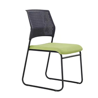 Chaise de conférence empilable en plastique PP moderne pour usage commercial