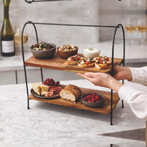 Étagère utilitaire en bois rustique et industriel de qualité supérieure avec cadre métallique à double niveau pour le rangement des assiettes et des bols dans la cuisine - Product Image 4