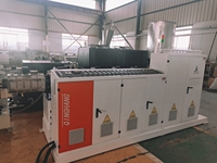 Ligne de production de tapis de voiture QINGHANG TPE Thermoformage |   Machine de formage sous vide par extrusion entièrement automatique pour plaques de filament PE ABS