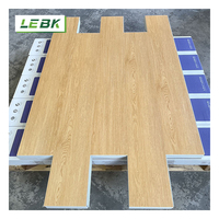 Planches de vinyle antidérapantes à clipser SPC, résistantes à l'usure, imperméables, écologiques, sans colle, couleurs personnalisables, pour intérieur