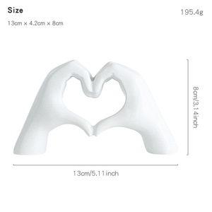 Ornamento <span class=keywords><strong>Moderno</strong></span> Ecologico Gesto Dorato a Forma di Cuore in Resina Decorazione di Lusso per la Casa Manufatto Artistico per Scrivania <span class=keywords><strong>Soggiorno</strong></span> - Product Image 6