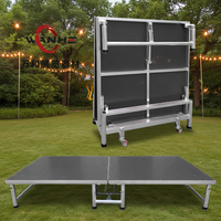 Scène modulaire pliable et portable en alliage d'aluminium et contreplaqué avec installation rapide pour événements musicaux en intérieur