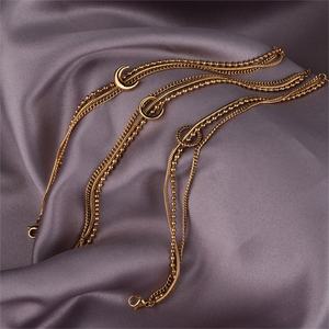 Pulsera de Moda con 3 Capas de Cadena de Serpiente, Dijes de Sol y Luna, Chapada en Oro de 18K, Acero Inoxidable, para Mujer - Product Image 1