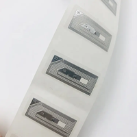 Autocollant NFC de taille personnalisée de bonne qualité Étiquette passive professionnelle 13,56 MHz Étiquette RFID HF
