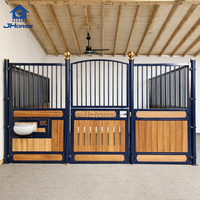 Front de box pour chevaux JHorse Heavy Duty, pour une sécurité et une durabilité accrues de la box.
