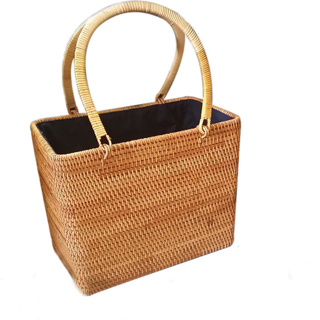 Wholesale Customized Natural Rattan  Bag Hand Woven Straw Beach Bags with Wholesale Rattan Ladies Handbags