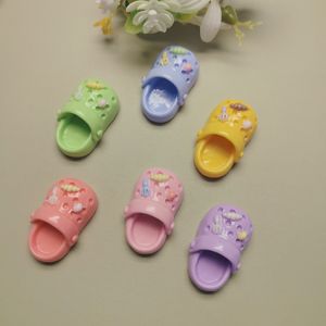 Nouveau joli Mini réaliste chaussure pantoufle charme pas de trou dos plat Cabochons pour la fabrication de bijoux bricolage artisanat Scrapabooking embellissement - Product Image 3