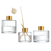 Bouteille diffuseur d'arômes en verre transparent de 100 ml en gros – Bouteille vide ronde pour parfum avec bâtonnets diffuseurs, sérigraphie, couleurs personnalisées