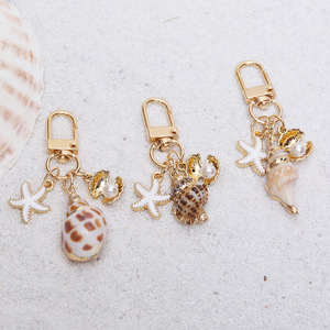 Minimalist Natural Seashell Keychain Imitation Pearl Bag Pendant Cute Girls Bag <b>Hanger</b> Decor Fashion Women Bag Jewelry - Product Image 1