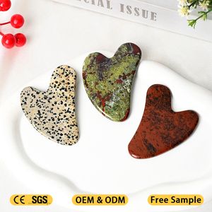 Planche de massage Gua Sha en jade naturel pour le visage, outil de raclage en cristal pour la guérison, vente en gros - Product Image 2