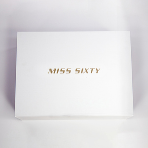 Caja de Regalo de Cartón Rígido Blanco con Tapa Magnética y Logotipo Personalizado - Product Image 3