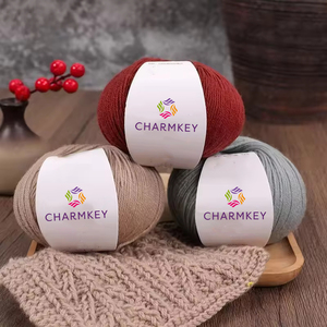 Venta caliente bebé suave cálido múltiples colores individuales <span class=keywords><strong>lana</strong></span> <span class=keywords><strong>merino</strong></span> 100 <span class=keywords><strong>lana</strong></span> <span class=keywords><strong>pura</strong></span> hilo medio grueso para tejer suéter bufanda - Product Image 2