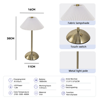 Lampe de table LED rechargeable avec abat-jour en tissu plissé, interrupteur tactile, batterie 1800 mAh, puissance 1,2 W et lumière 2700-4000 K