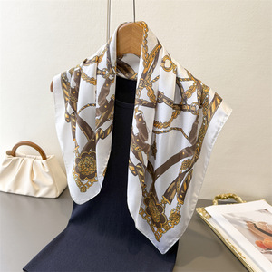 Sciarpa Quadrata in Seta Satinata da Donna 70x70cm, Stampa a Catena <span class=keywords><strong>di</strong></span> Lusso, Firmata, Designer, Hijab Musulmano Estivo 2026 - Product Image 6