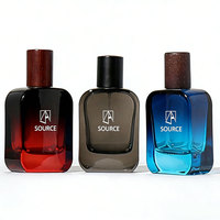 Vente en gros de flacons de parfum rectangulaires oblates en verre épais de luxe de 30 ml, 50 ml, 100 ml, rouge, bleu, brun, avec emballage en boîte