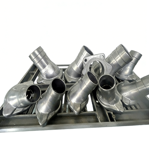 Collecteurs d'admission en aluminium moulé sous pression personnalisés VN avec brides et tuyaux en alliage A380 pour moteurs de moto selon le dessin - Product Image 2