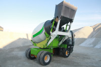 Camion malaxeur à béton autochargeur 4x4, prix usine, capacité 5,5 m³, pour chantiers de construction