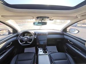 <span class=keywords><strong>Tucson</strong></span> L 1.5T DCT GLX Edición Elite 2021, <span class=keywords><strong>Blanco</strong></span> Exterior, Auto Usado, 28000km, 4x4, Gasolina - Product Image 4