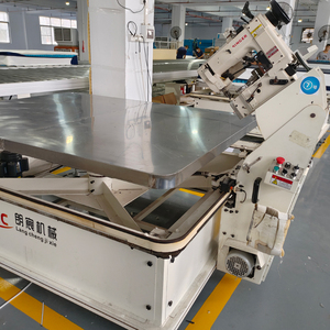 Machine à coudre automatique avec tissu pour la couture de matelas à bas prix / Machine à coudre - Product Image 3