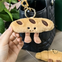 Porte-clés en peluche croissant, forme 3D douce, mini-breloque de sac pour filles, vente chaude