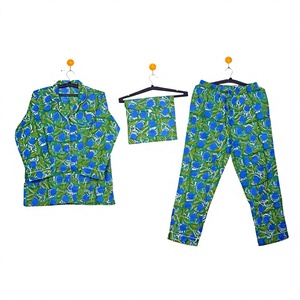 Hermoso conjunto de Pijama largo de algodón con estampado Floral para mujer, vestido de noche transpirable con cuello suave para primavera y verano - Product Image 1