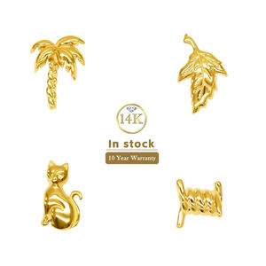 Lotus Wholesale Boucles d'oreilles clous de mode en or massif 14K, motif fil barbelé, à filetage interne, bijoux de piercing - Product Image 1