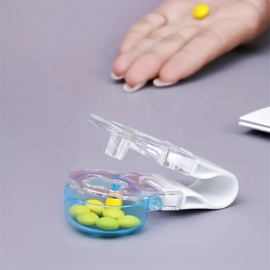 Mini caja de almacenamiento portátil para pastillas, dispensador de medicamentos, fácil de sacar, removedor de pastillas, abridor de paquetes de tabletas - Product Image 6