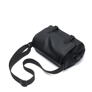 Wholesale Outdoor Travel Duffel <b>Bag</b> Waterproof Nylon Messenger Sling <b>Bags</b> Casual Sports Crossbody Messenger <b>Bag</b> - Product Image 5