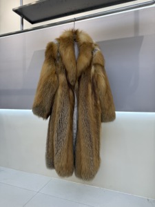 Cappotto Lungo in Vera Pelliccia di Volpe Rossa Naturale Oro-Rosso con Collo a Scialle per Donna - Product Image 1
