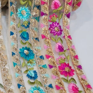 Vestido de lujo Encaje Flor Encaje Venta al por mayor Durable Usando precio bajo Encaje francés - Product Image 1