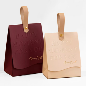 Bolsas de Papel de Lujo Personalizadas de Bajo Costo para Regalos de Boda y Dulces para Fiestas - Product Image 1