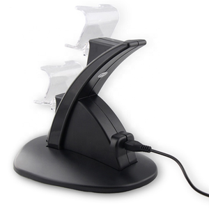 SYYTECH Nuevo Soporte <span class=keywords><strong>de</strong></span> Carga Vertical <span class=keywords><strong>Inalámbrico</strong></span> USB para <span class=keywords><strong>4</strong></span> Controles <span class=keywords><strong>de</strong></span> Videojuegos, Base <span class=keywords><strong>de</strong></span> Carga para Gamepad, Accesorios <span class=keywords><strong>de</strong></span> Venta al por Menor - Product Image 6